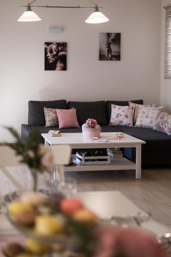 Velanidia Apartments بلاتاريا المظهر الخارجي الصورة